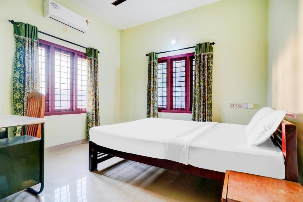Shalom Palace Kochi Kültér fotó